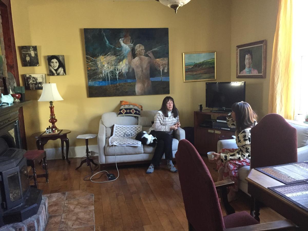 Meems Elliston B&B 外观 照片